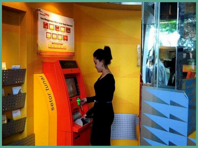 Cara Ambil Uang di ATM Danamon Dengan dan Tanpa Kartu Debit